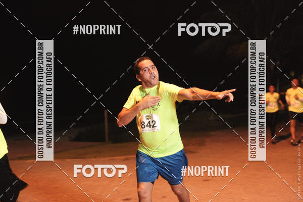 Buy your photos of the eventCircuito Night Run Lagos 2019 - Saquarema on Fotop