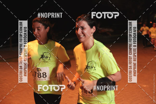 Buy your photos of the eventCircuito Night Run Lagos 2019 - Saquarema on Fotop