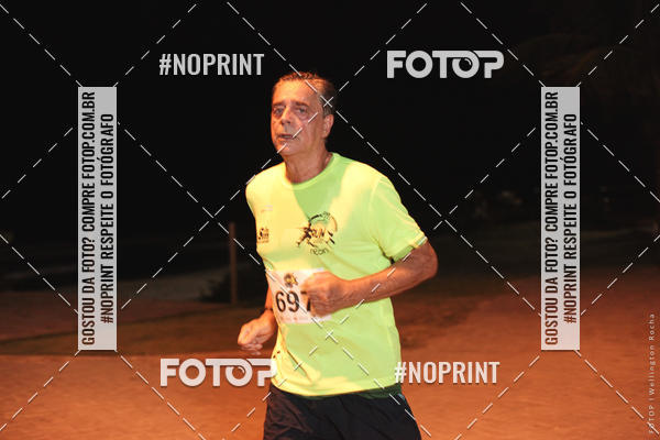 Buy your photos of the eventCircuito Night Run Lagos 2019 - Saquarema on Fotop