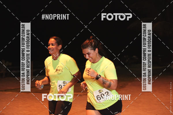 Buy your photos of the eventCircuito Night Run Lagos 2019 - Saquarema on Fotop