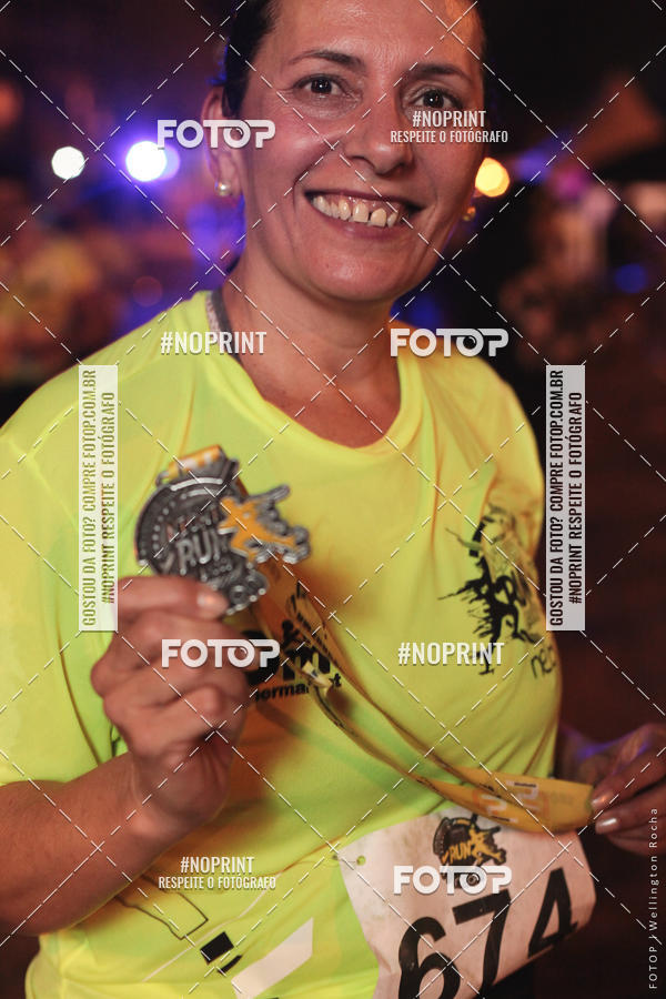 Buy your photos of the eventCircuito Night Run Lagos 2019 - Saquarema on Fotop