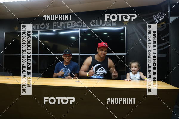 Buy your photos of the eventTour Vila Belmiro - 01 de Dezembro      on Fotop