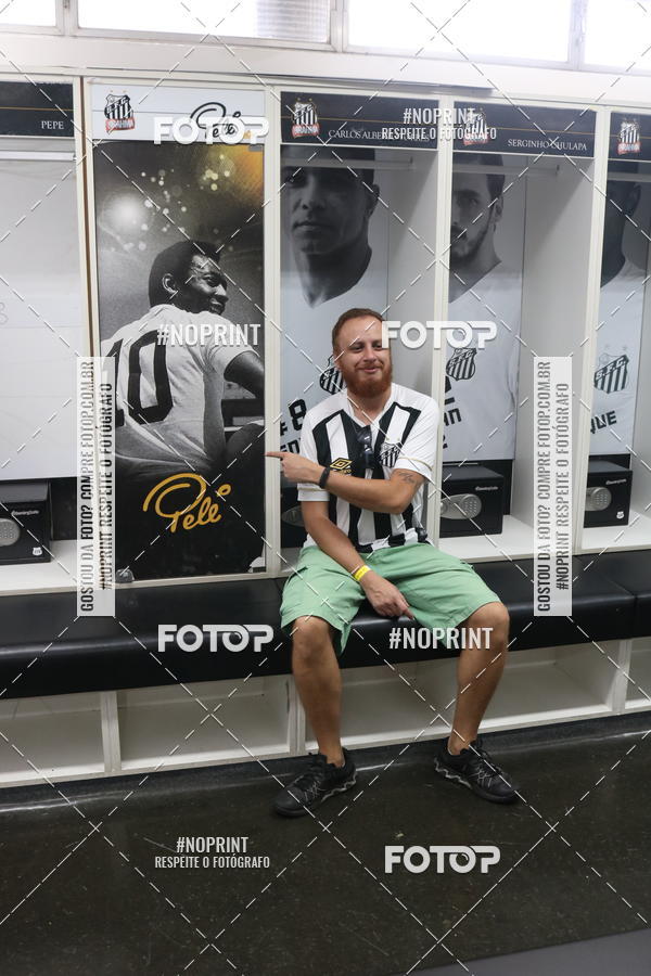 Achetez vos photos de l'vnementTour Vila Belmiro - 01 de Dezembro      sur Fotop