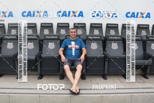 Achetez vos photos de l'vnementTour Vila Belmiro - 01 de Dezembro      sur Fotop