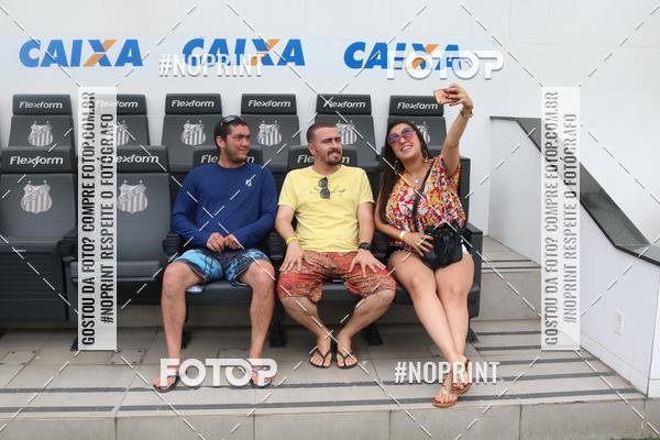 Achetez vos photos de l'vnementTour Vila Belmiro - 01 de Dezembro      sur Fotop