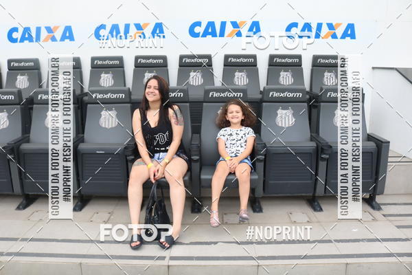 Achetez vos photos de l'vnementTour Vila Belmiro - 01 de Dezembro      sur Fotop