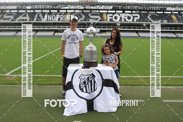 Achetez vos photos de l'vnementTour Vila Belmiro - 01 de Dezembro      sur Fotop