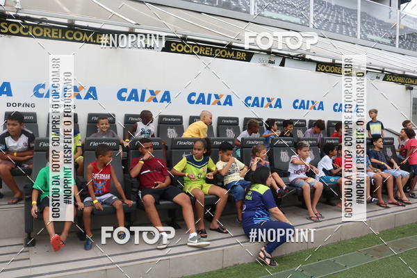 Achetez vos photos de l'vnementTour Vila Belmiro - 01 de Dezembro      sur Fotop