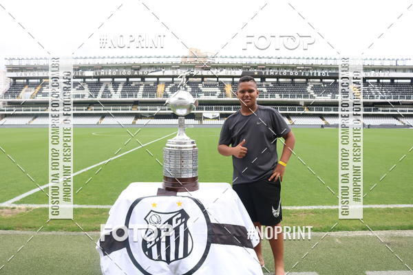 Achetez vos photos de l'vnementTour Vila Belmiro - 01 de Dezembro      sur Fotop