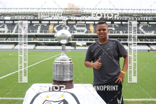 Achetez vos photos de l'vnementTour Vila Belmiro - 01 de Dezembro      sur Fotop