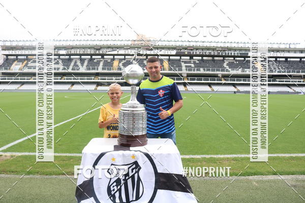 Achetez vos photos de l'vnementTour Vila Belmiro - 01 de Dezembro      sur Fotop