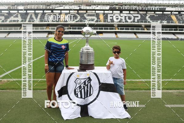 Achetez vos photos de l'vnementTour Vila Belmiro - 01 de Dezembro      sur Fotop