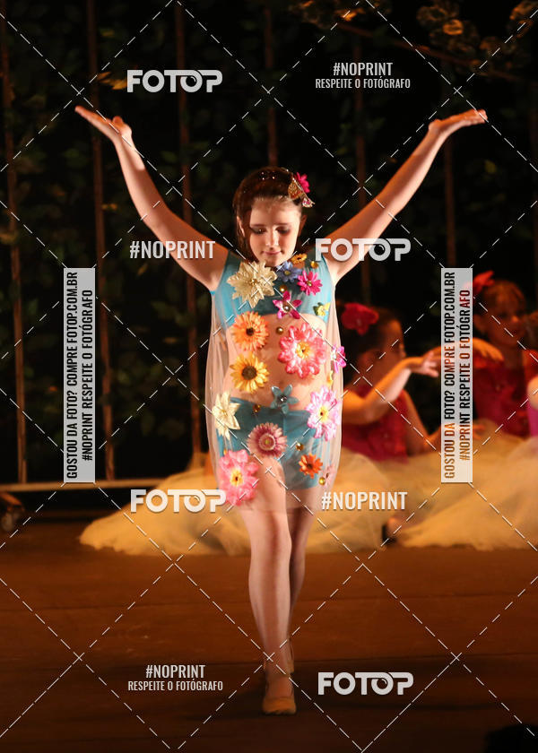 Buy your photos of the eventILLUSIONE - DANCE STUDIO ALPHAVILLE on Fotop