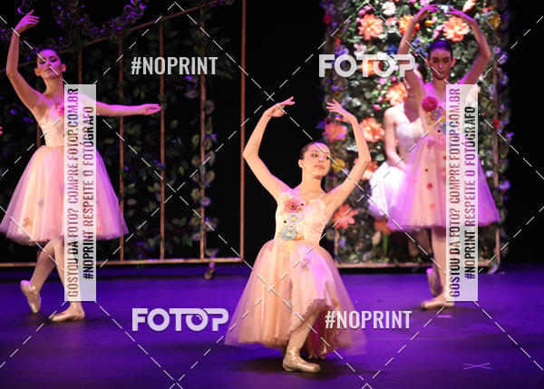 Buy your photos of the eventILLUSIONE - DANCE STUDIO ALPHAVILLE on Fotop