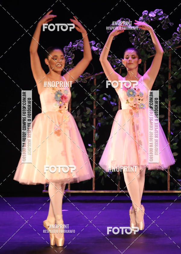 Buy your photos of the eventILLUSIONE - DANCE STUDIO ALPHAVILLE on Fotop