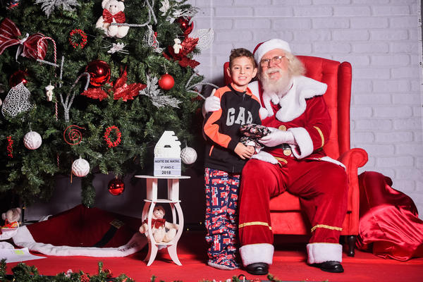 Buy your photos of the eventNoite de Natal Ed.  Infantil e Fundamental I on Fotop