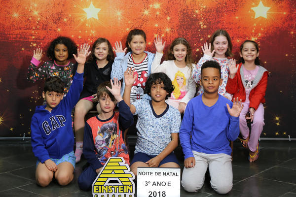 Buy your photos of the eventNoite de Natal Ed.  Infantil e Fundamental I on Fotop