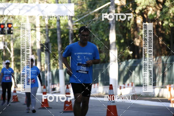 Buy your photos of the event36 Corrida Monte Lbano 2018 on Fotop