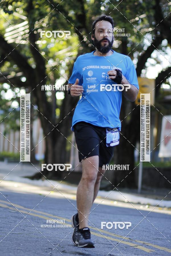 Buy your photos of the event36 Corrida Monte Lbano 2018 on Fotop