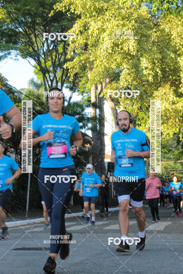 Buy your photos of the event36 Corrida Monte Lbano 2018 on Fotop