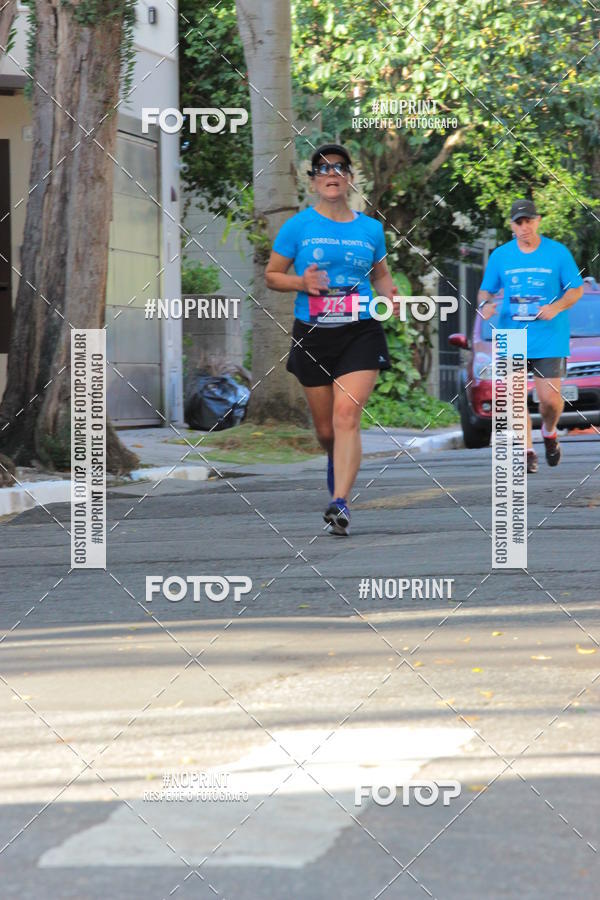 Buy your photos of the event36 Corrida Monte Lbano 2018 on Fotop