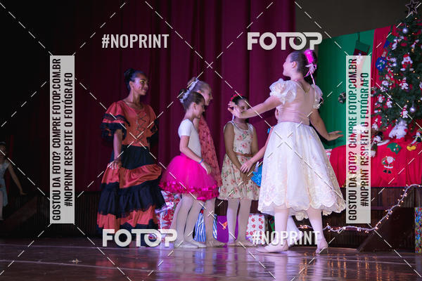 Buy your photos of the eventEspetculo de Ballet O Quebra Nozes - Cine Opera Porto Uniao on Fotop