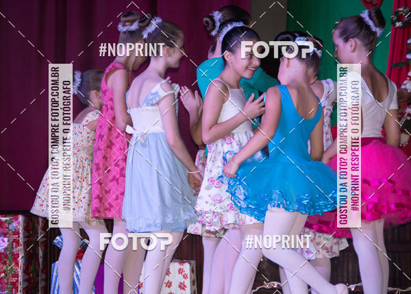 Buy your photos of the eventEspetculo de Ballet O Quebra Nozes - Cine Opera Porto Uniao on Fotop