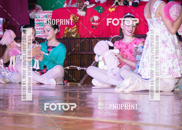 Buy your photos of the eventEspetculo de Ballet O Quebra Nozes - Cine Opera Porto Uniao on Fotop