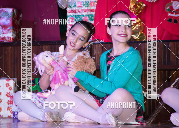 Buy your photos of the eventEspetculo de Ballet O Quebra Nozes - Cine Opera Porto Uniao on Fotop