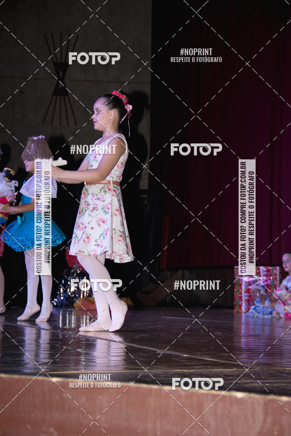 Buy your photos of the eventEspetculo de Ballet O Quebra Nozes - Cine Opera Porto Uniao on Fotop