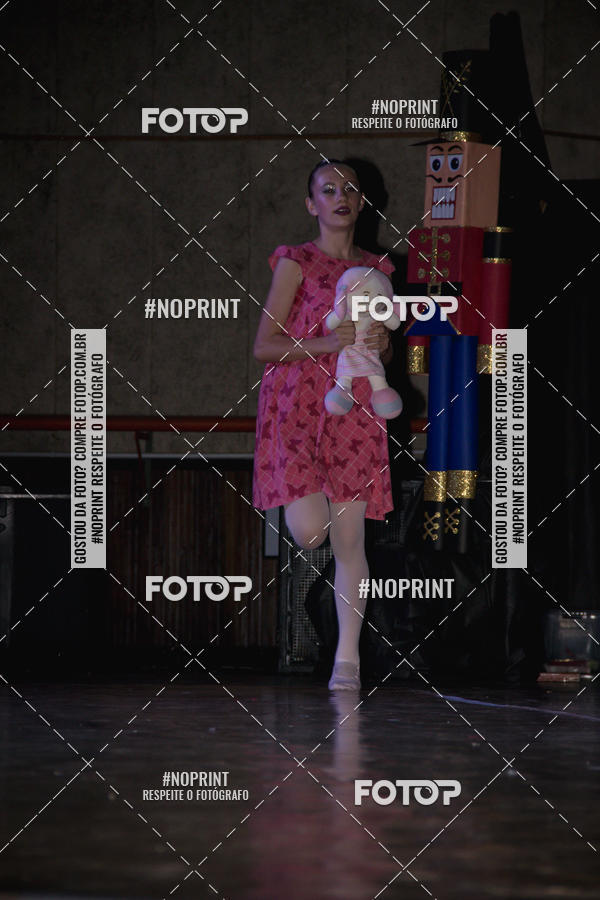 Buy your photos of the eventEspetculo de Ballet O Quebra Nozes - Cine Opera Porto Uniao on Fotop