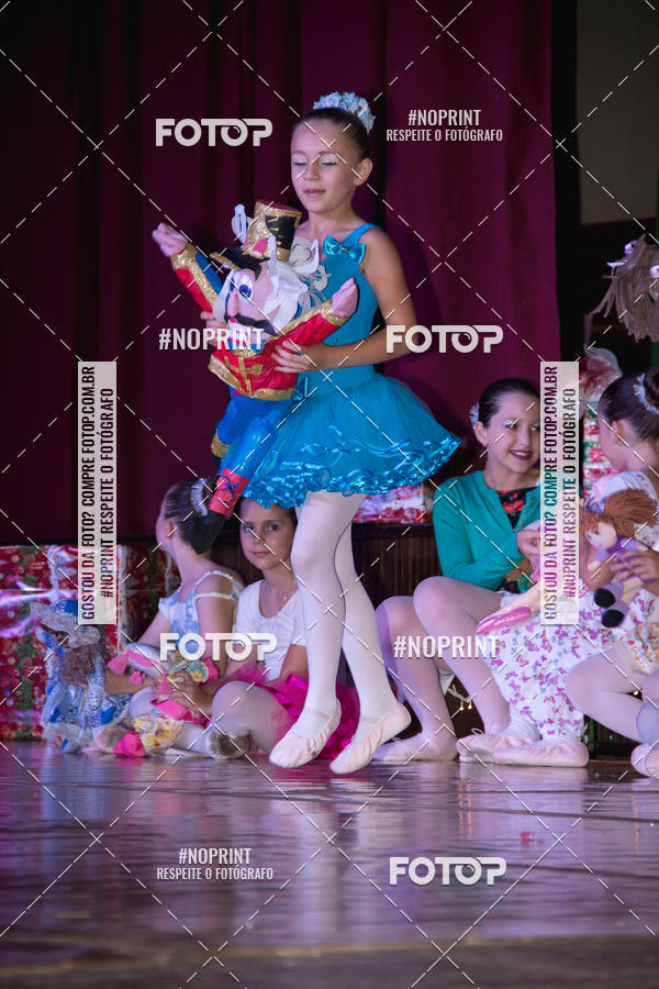 Buy your photos of the eventEspetculo de Ballet O Quebra Nozes - Cine Opera Porto Uniao on Fotop