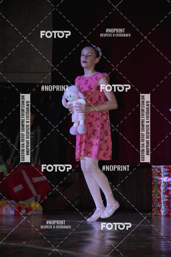 Buy your photos of the eventEspetculo de Ballet O Quebra Nozes - Cine Opera Porto Uniao on Fotop