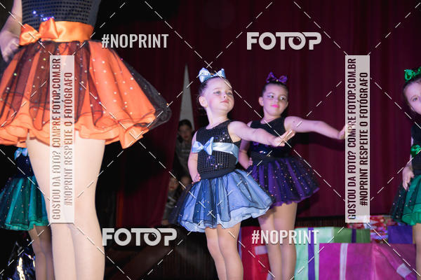 Buy your photos of the eventEspetculo de Ballet O Quebra Nozes - Cine Opera Porto Uniao on Fotop