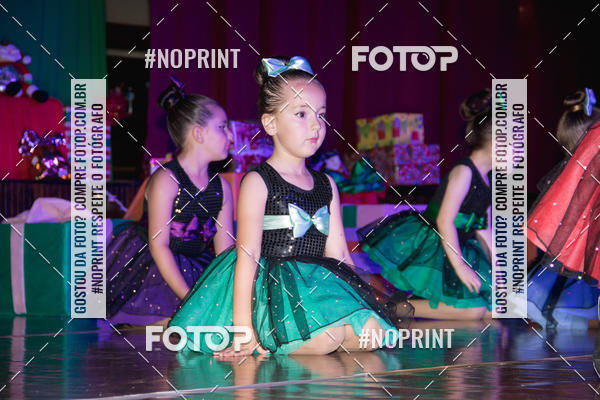 Buy your photos of the eventEspetculo de Ballet O Quebra Nozes - Cine Opera Porto Uniao on Fotop