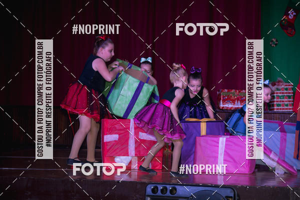 Buy your photos of the eventEspetculo de Ballet O Quebra Nozes - Cine Opera Porto Uniao on Fotop