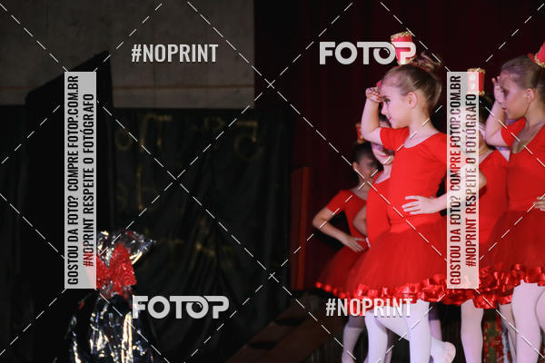Buy your photos of the eventEspetculo de Ballet O Quebra Nozes - Cine Opera Porto Uniao on Fotop