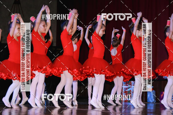 Buy your photos of the eventEspetculo de Ballet O Quebra Nozes - Cine Opera Porto Uniao on Fotop