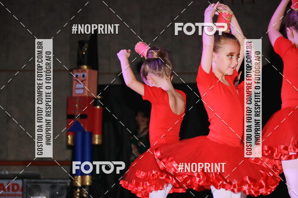 Buy your photos of the eventEspetculo de Ballet O Quebra Nozes - Cine Opera Porto Uniao on Fotop