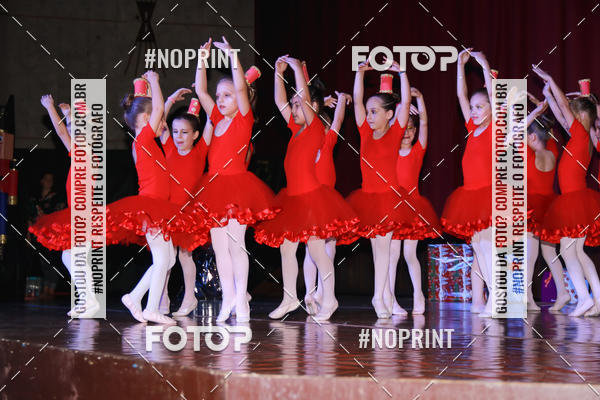 Buy your photos of the eventEspetculo de Ballet O Quebra Nozes - Cine Opera Porto Uniao on Fotop