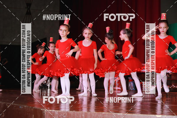 Buy your photos of the eventEspetculo de Ballet O Quebra Nozes - Cine Opera Porto Uniao on Fotop