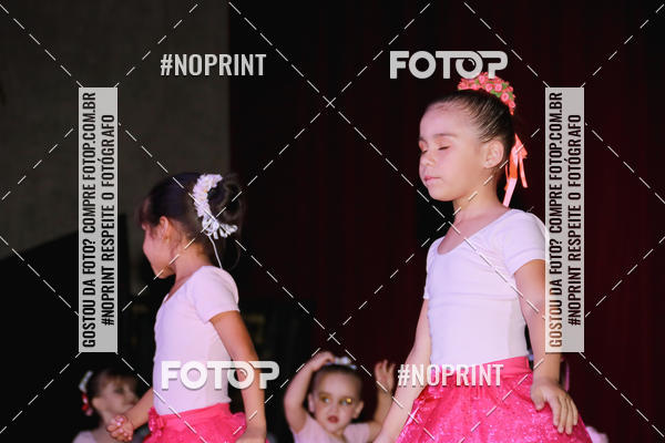 Buy your photos of the eventEspetculo de Ballet O Quebra Nozes - Cine Opera Porto Uniao on Fotop