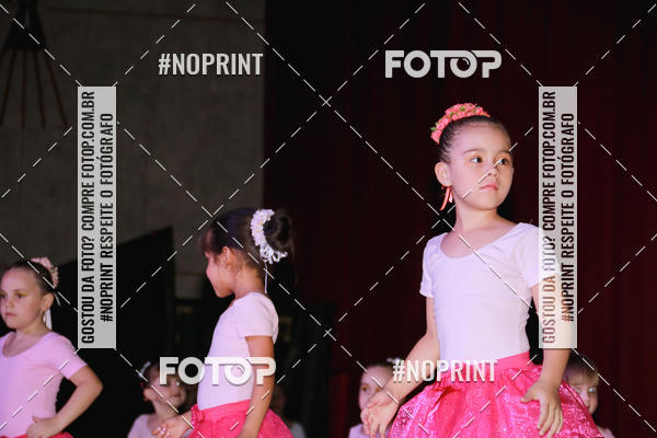 Buy your photos of the eventEspetculo de Ballet O Quebra Nozes - Cine Opera Porto Uniao on Fotop