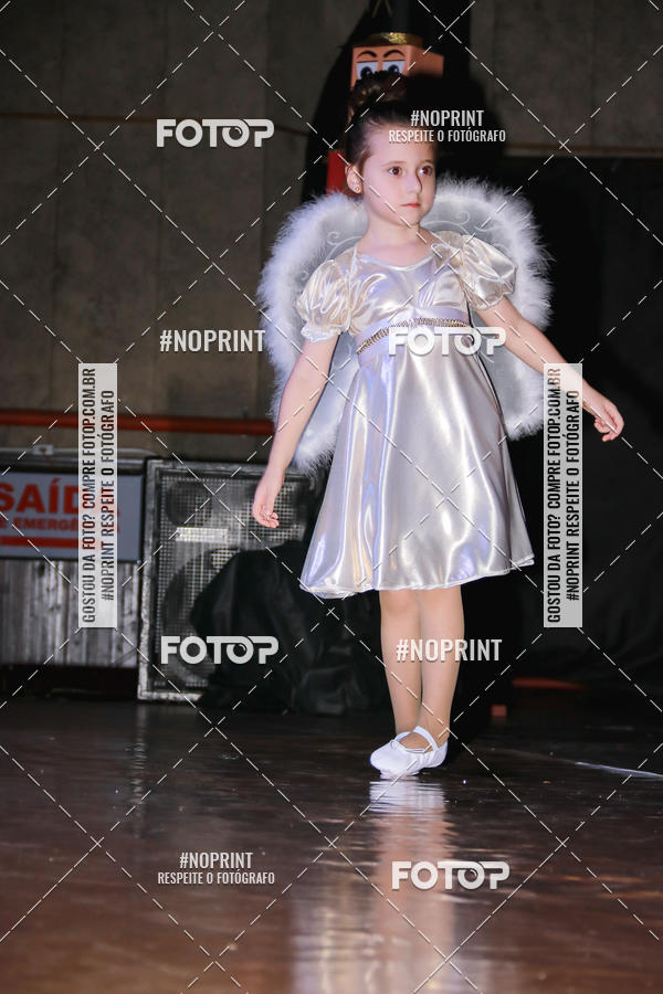 Buy your photos of the eventEspetculo de Ballet O Quebra Nozes - Cine Opera Porto Uniao on Fotop