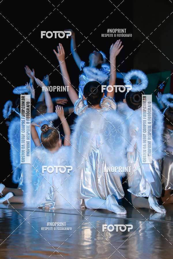 Buy your photos of the eventEspetculo de Ballet O Quebra Nozes - Cine Opera Porto Uniao on Fotop