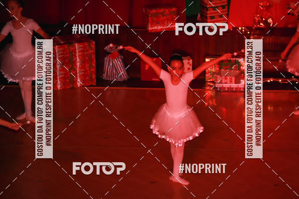 Buy your photos of the eventEspetculo de Ballet O Quebra Nozes - Cine Opera Porto Uniao on Fotop