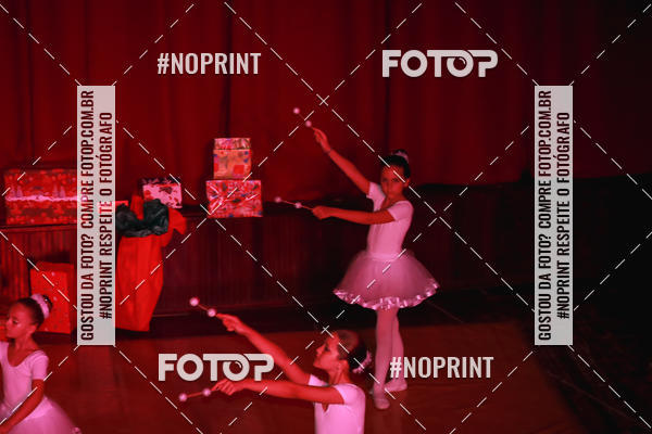 Buy your photos of the eventEspetculo de Ballet O Quebra Nozes - Cine Opera Porto Uniao on Fotop