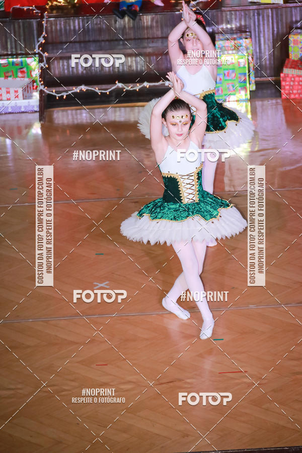 Buy your photos of the eventEspetculo de Ballet O Quebra Nozes - Cine Opera Porto Uniao on Fotop
