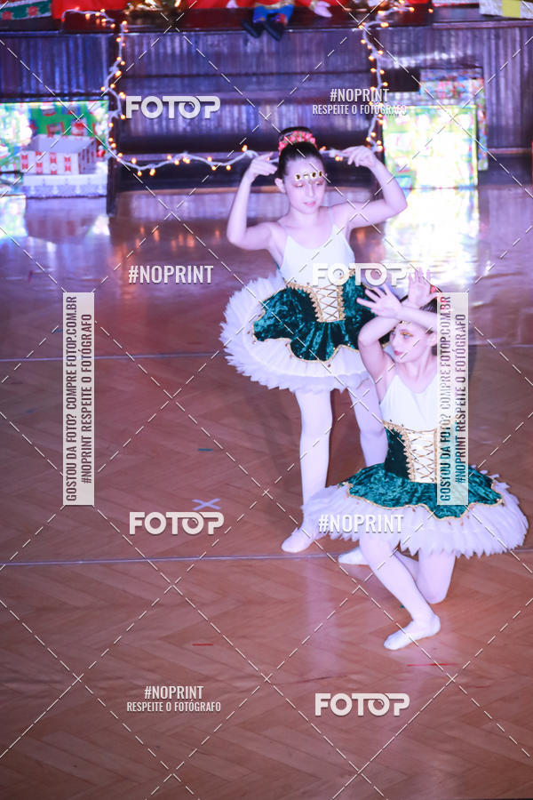 Buy your photos of the eventEspetculo de Ballet O Quebra Nozes - Cine Opera Porto Uniao on Fotop