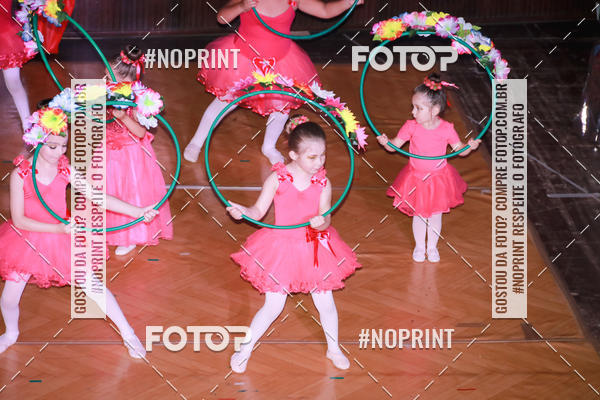 Buy your photos of the eventEspetculo de Ballet O Quebra Nozes - Cine Opera Porto Uniao on Fotop